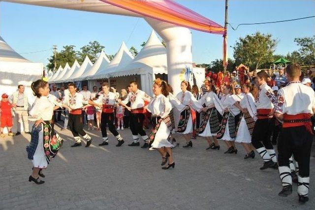 Hayrabolu’da 26. Ayçiçeği Festivali Törenlerle Başladı