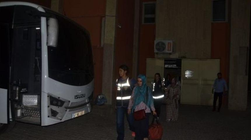 Fet&ouml; Soruşturmasında Adliyeye Sevk Edilen 21 Kişiden 19&rsquo;u Tutuklandı