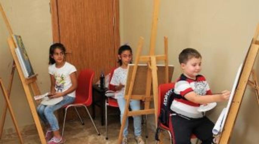 &Ccedil;ocuklar Yaz Okullarında Eğlenirken &Ouml;ğreniyor