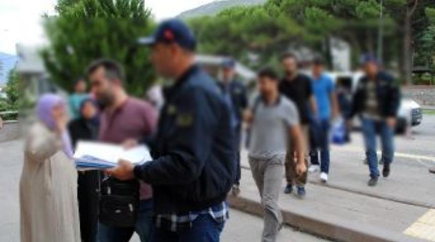 Amasya&rsquo;da 14 &Uuml;niversite Personeli Tutuklandı