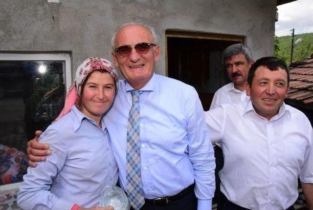 Yaşanmaz, Gidilmez Denilen Kırsal Mahalleler Yola Kavuşuyor