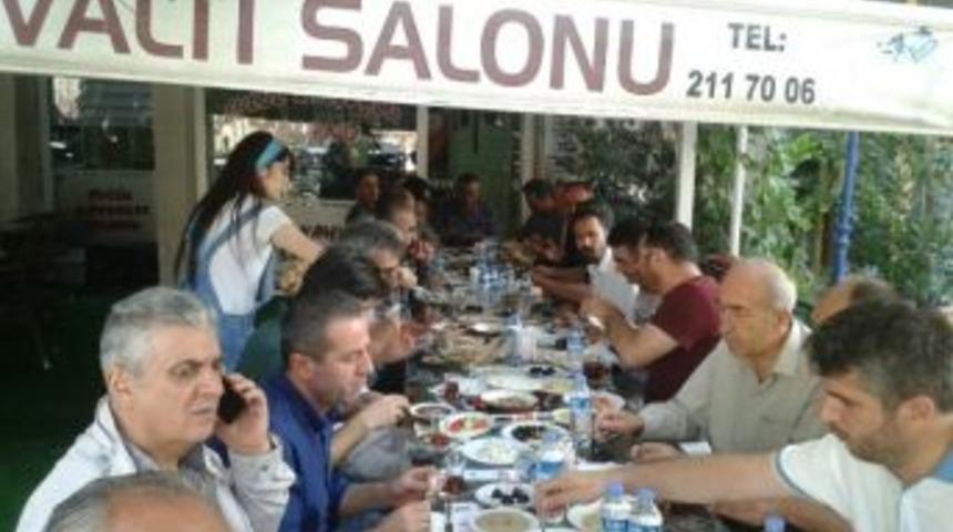 Hakkari’nin İl Kalması Sevinci