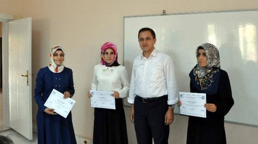 Sincik İl&ccedil;esinde Girişimcilik Sertifikaları Dağıtıldı