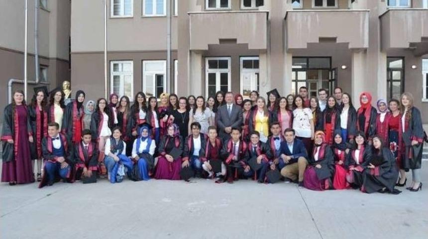 Pazarlar Anadolu Lisesi Başarıya Doymuyor