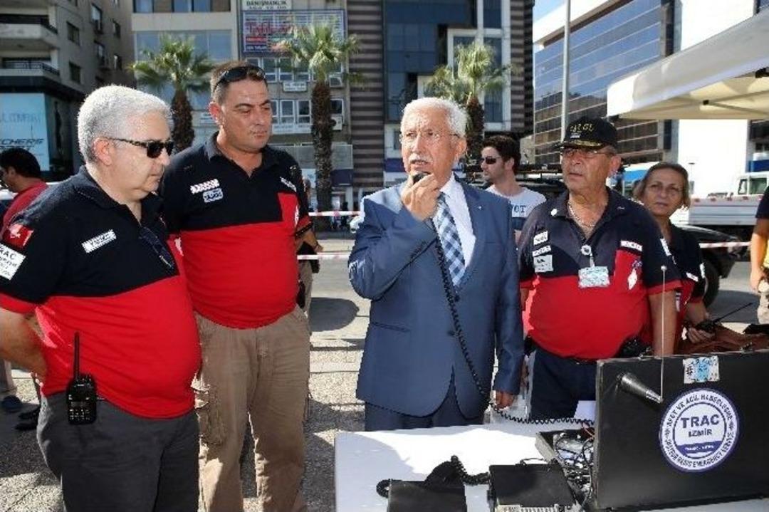 Karşıyaka&rsquo;da Depremi Yaşadılar