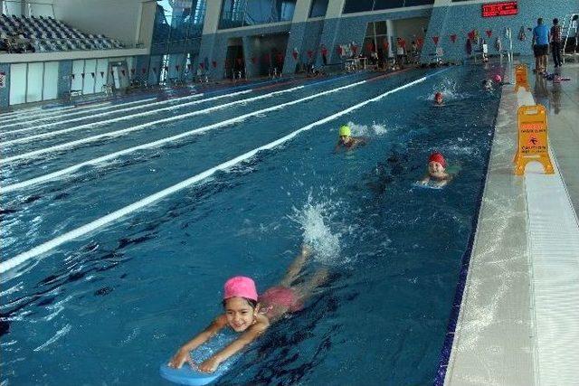 500 Çocuk Sporla Dolu Bir Yaz Geçirdi