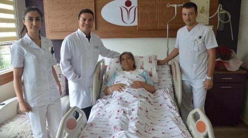 Kapalı Y&ouml;ntemle B&ouml;brek T&uuml;m&ouml;r&uuml;nden Kurtuldu