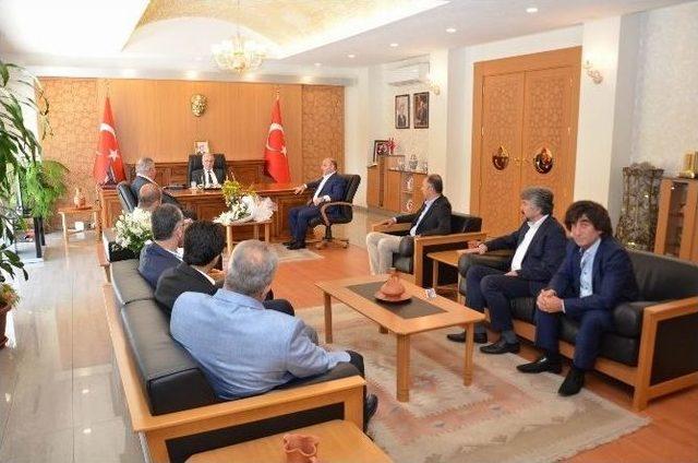 Sivil Dayanışma Platformu Üyeleri Vali Süleyman Kamçı’yı Ziyaret Etti