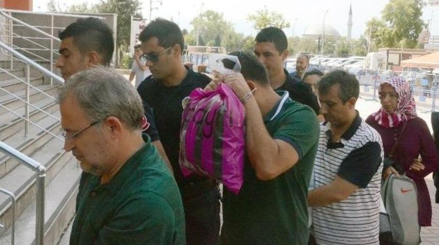 Kocaeli&rsquo;de G&ouml;zaltına Alınan Vali Yardımcıları Adliyede