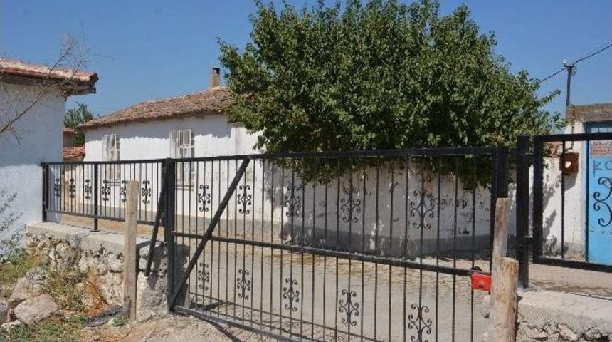 Şehzadeler&rsquo;den Eğitime Destek