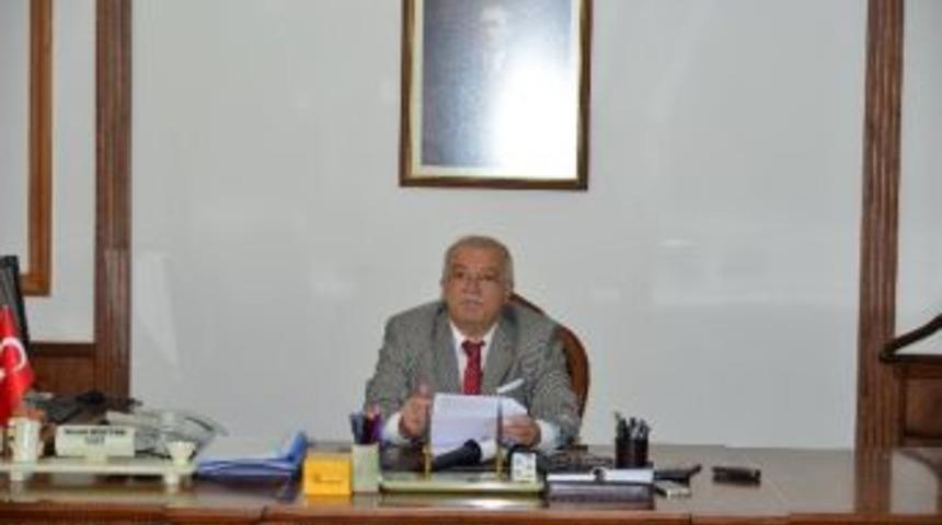 Vali Necati Şent&uuml;rk Kentin Eğitim Ortalamasını Değerlendirdi