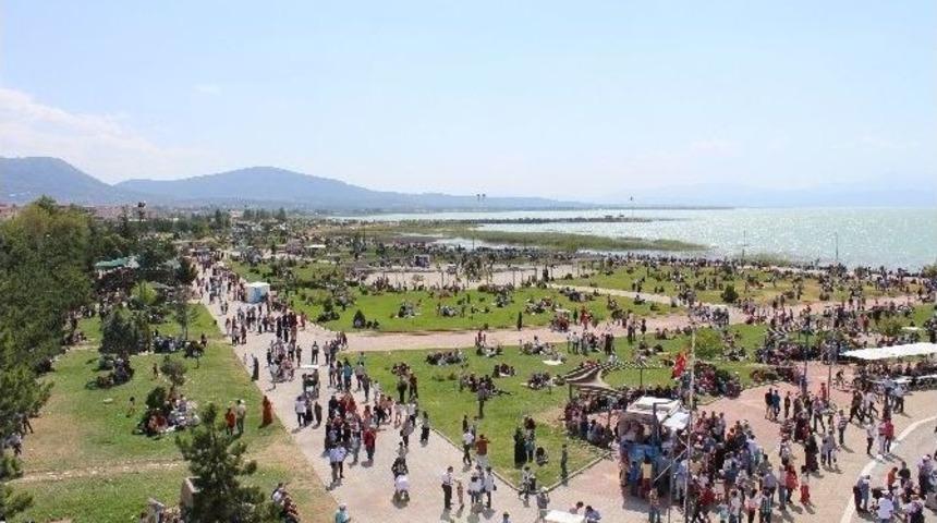 Başkan &Ouml;zaltun: "beyşehir&rsquo;de Ziyaret&ccedil;i Yoğunluğu Arttı"