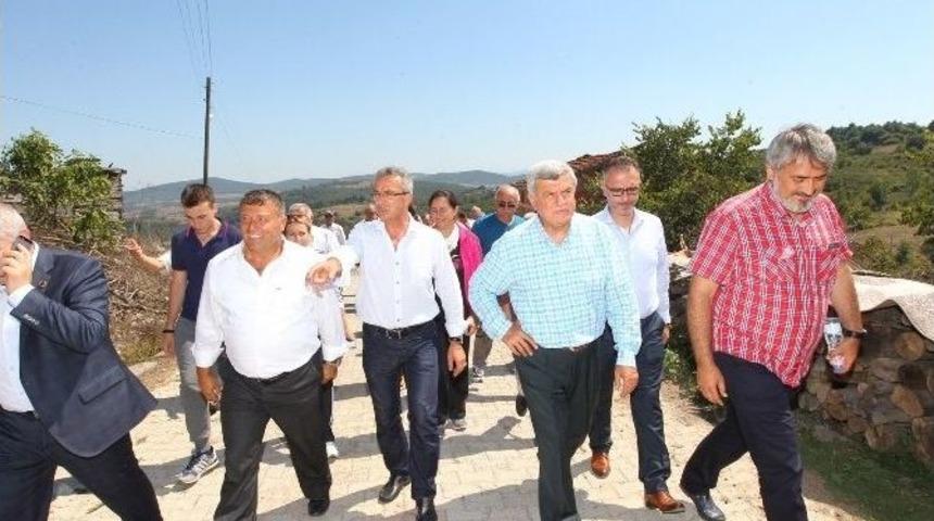 Başkan Karaosmanoğlu Ve Başkan K&ouml;şker, Gebze&rsquo;deki K&ouml;yleri Ziyaret Etti