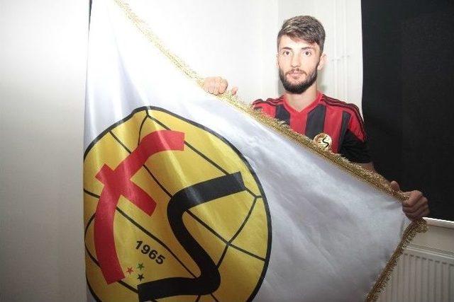 Eskişehirspor’da Çifte İmza