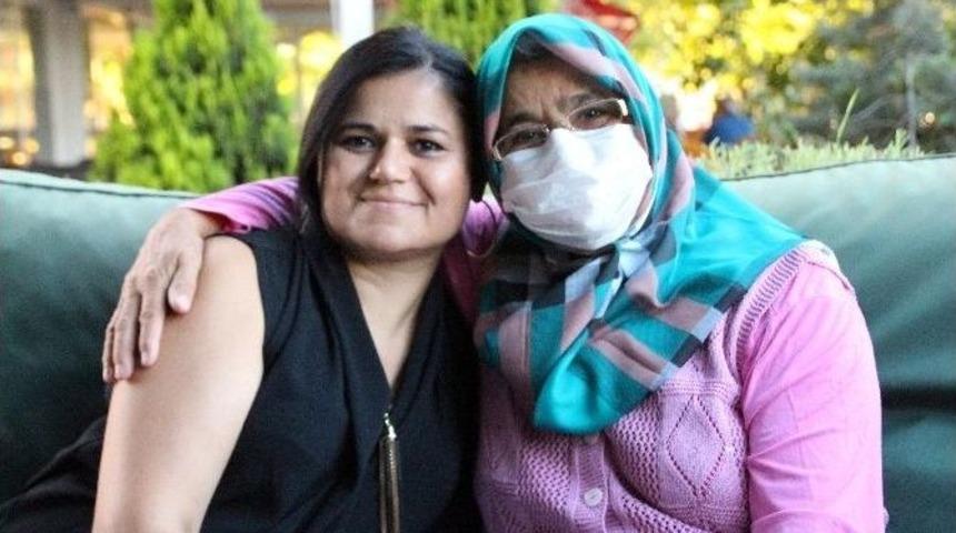 Annesine B&ouml;breğini Verip Hayata Tutunmasını Sağladı