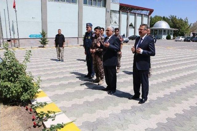 Eski Genelkurmay Başkanı Özel’den Gölbaşı Özel Harekat Daire Başkanlığı’na Ziyaret