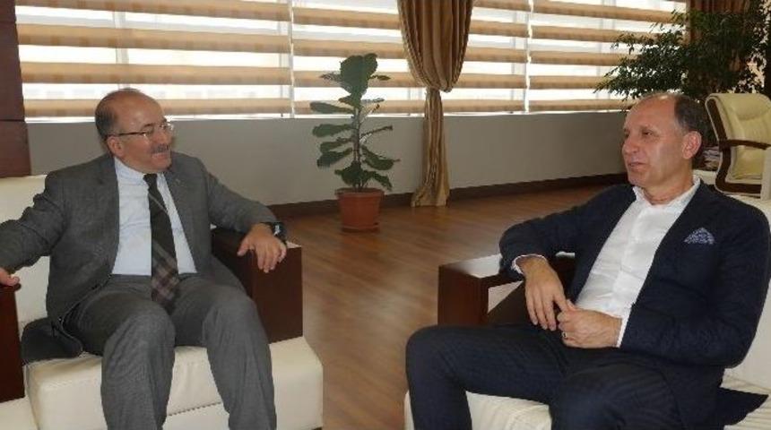 Başkan Usta&rsquo;dan B&uuml;y&uuml;kşehir Belediye Başkanı G&uuml;mr&uuml;k&ccedil;&uuml;oğlu&rsquo;na Ziyaret