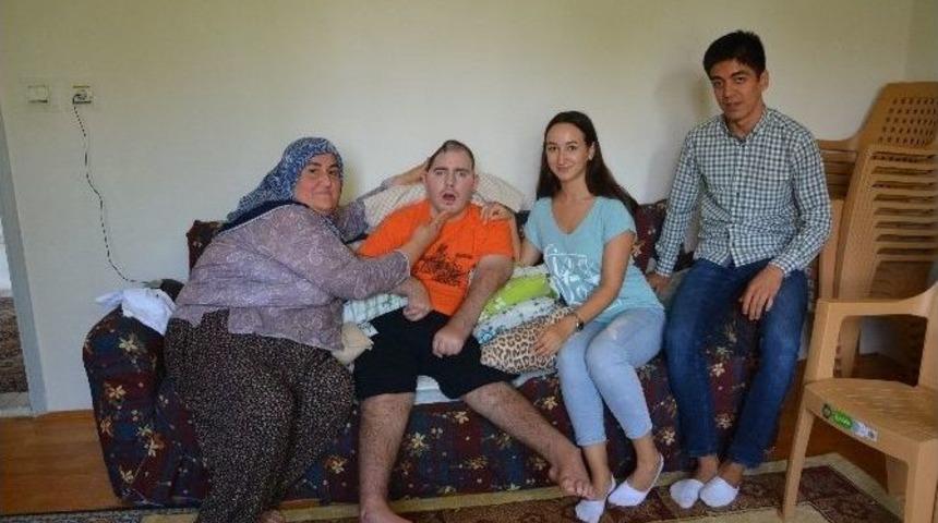 Rus Sporculardan Umut&rsquo;a Ziyaret