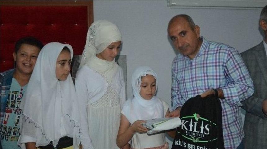 Kur&rsquo;an-ı Kerim&rsquo;e Ge&ccedil;en &Ouml;ğrencilere Hediye