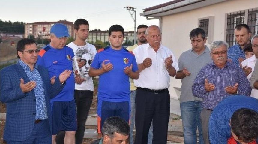 Dursunbey Belediyespor Sezonu A&ccedil;tı
