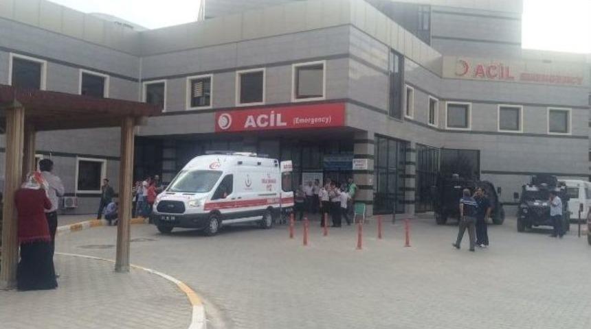 Van&rsquo;da Askeri Araca Eyp&rsquo;li Saldırı: 5 Asker, Bir Sivil Yaralı