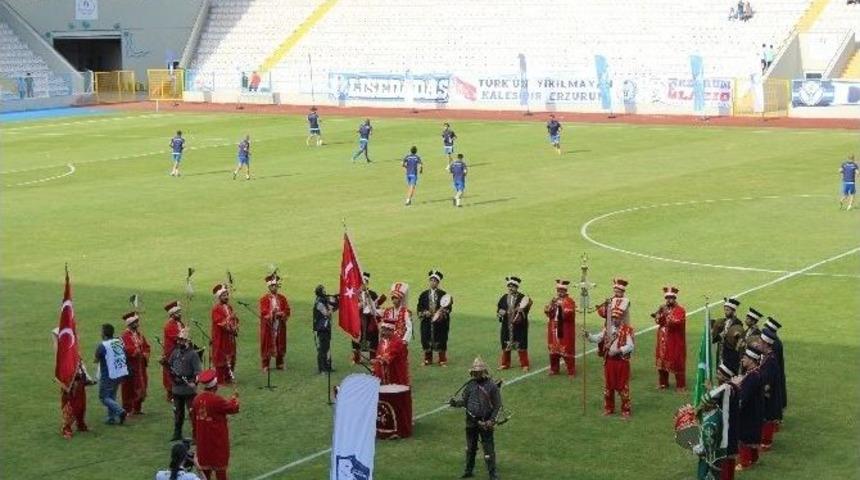 B.b. Erzurumspor Sezon A&ccedil;ılışını Hatayspor İle Yaptı