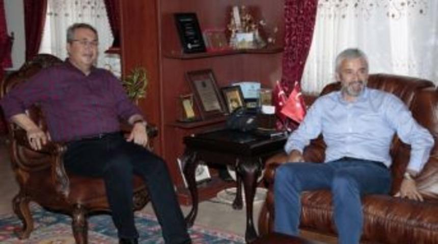 Ordu B&uuml;y&uuml;kşehir Belediye Başkanı Yılmaz, Başkan &Uuml;nver&rsquo;i Ziyaret Etti
