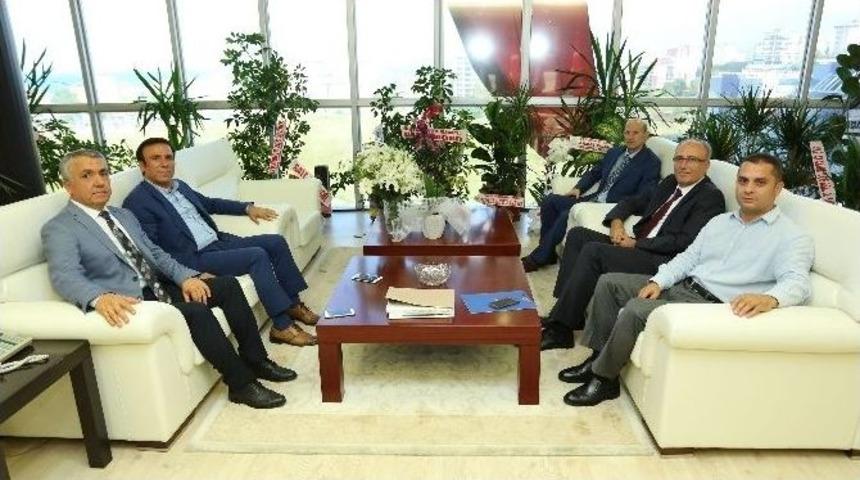 Başkan Gen&ccedil;&rsquo;ten Rekt&ouml;r Bilgi&ccedil;&rsquo;e Ziyaret
