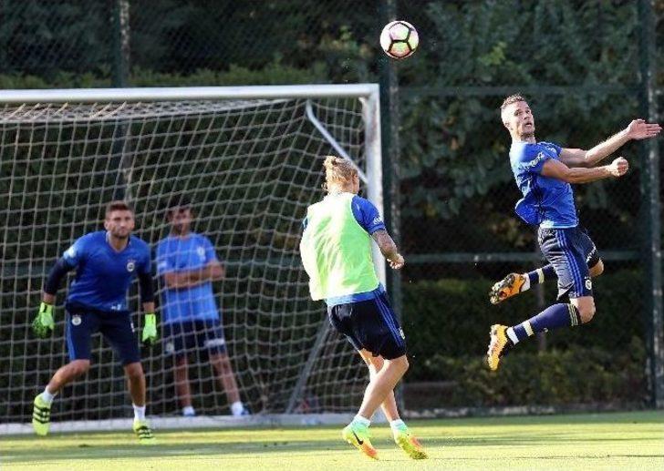 Fenerbahçe, Medipol Başakşehir Maçı Hazırlıklarına Başladı G3