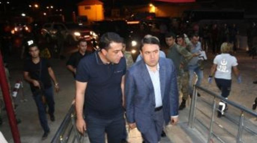 Ağrı Valisi Musa Işın, Yaralı Askerleri Ziyaret Etti