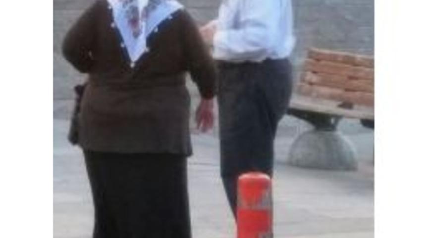 Gurbet&ccedil;i &Ccedil;ifti Komiserim Diye Dolandırdı