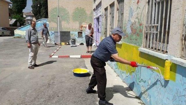 Fedakar Öğretmenler İş Başında