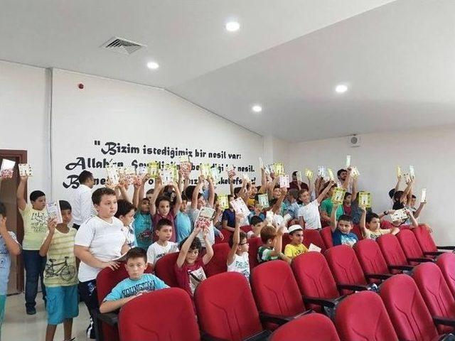 Okur-yazar Buluşması Ger&ccedil;ekleştirildi 1