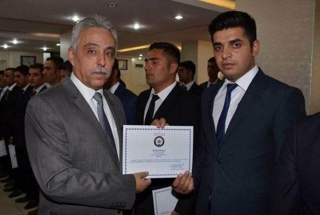 Hakkari’de Çarşı Ve Mahalle Bekçileri Yemin Ederek Görevlerine Başladı