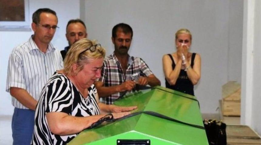 Kazada &Ouml;len G&uuml;rc&uuml; Nineli&rsquo;nin Cenazesi &Uuml;lkesine G&ouml;nderildi