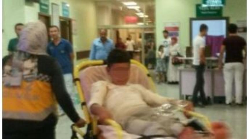 &Uuml;zerine Sıcak Su D&ouml;k&uuml;len &Ccedil;ocuk Yandı