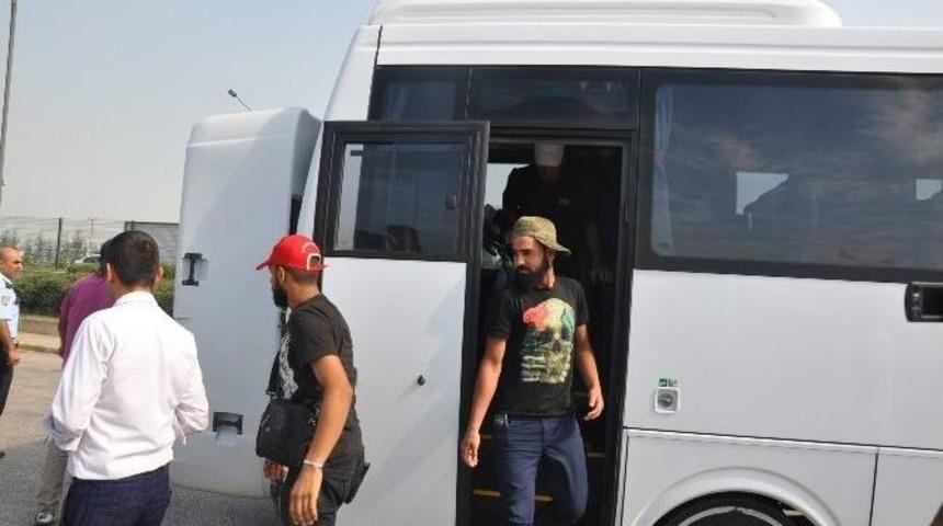 Otob&uuml;se &rsquo;suriyeli&rsquo; Operasyonu