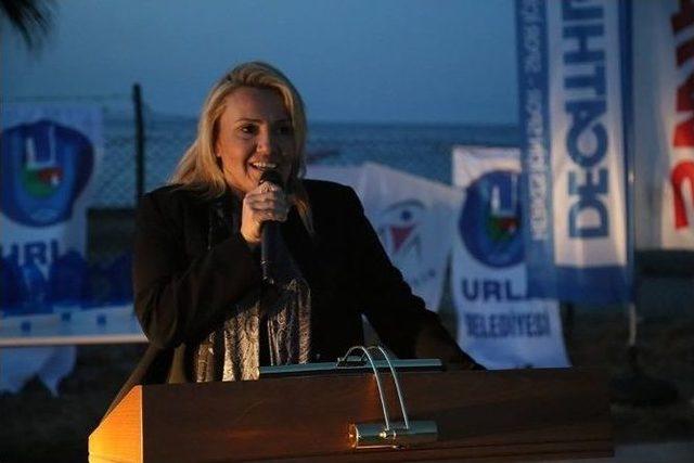 Urla Denizine Yelken Açan Sporcular Ödüllerini Aldı