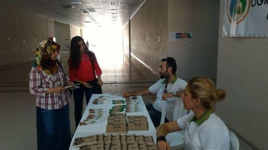 İzmir &Uuml;niversitelerinde Ter&ouml;rizm Bilgilendirmesi