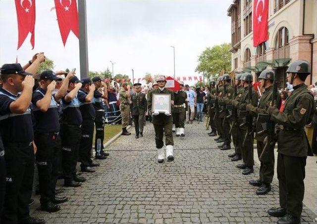 Anneden Şehit Oğluna Son Bakış