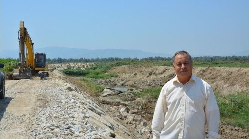 B&uuml;y&uuml;k Menderes Nehri&rsquo;nin Islahı Ege Denizi&rsquo;ne Ulaşmak &Uuml;zere