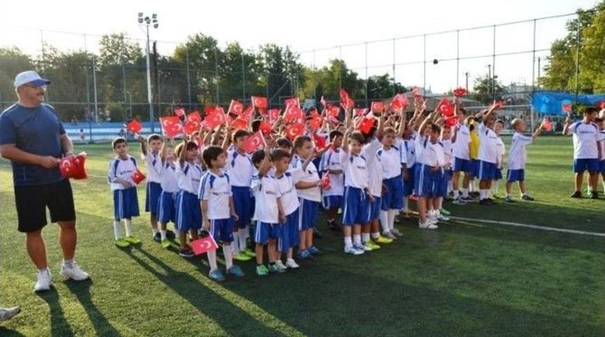 Bigaspor&rsquo;un Yaz Okulu Sona Erdi