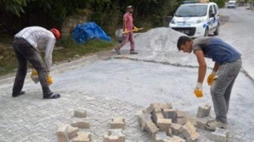 Subaşı Yollarına Parke Taşı D&ouml;şeniyor