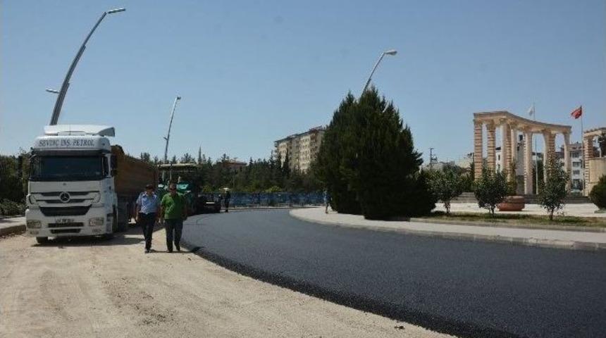 Kilis Belediyesi Asfalt &Ccedil;alışmaları Son Hızla Devam Ediyor