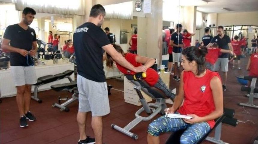 Salihli&rsquo;nin Sultanları Yeni Sezon Hazırlıklarını S&uuml;rd&uuml;r&uuml;yor