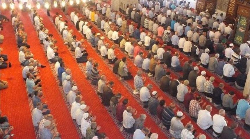 Şehitler İ&ccedil;in Mevlit Okundu