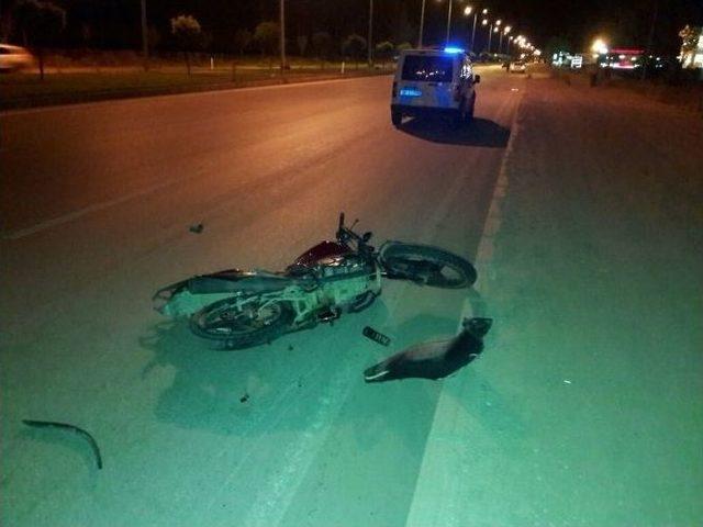 Erbaa’da Otomobil İle Motosiklet Çarpıştı: 3 Yaralı