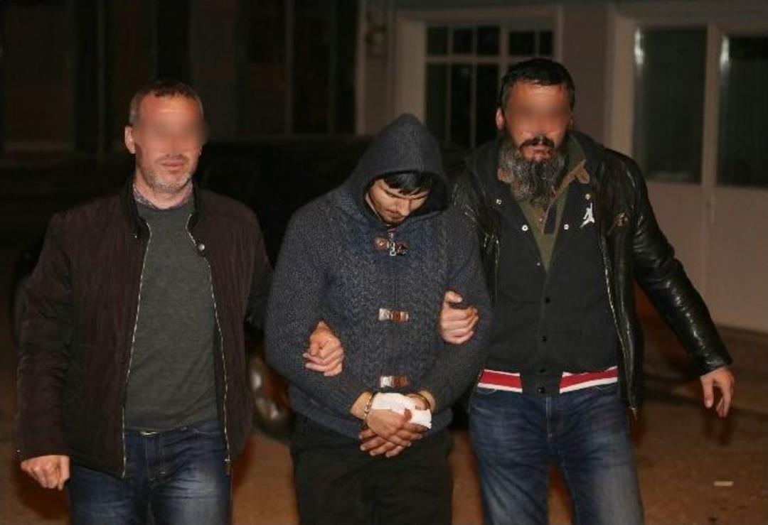 Annesinin İmam Nikahlı Eşini &Ouml;ld&uuml;rmeden &Ouml;nce İnternetten Cinayet Haberlerini Okumuş