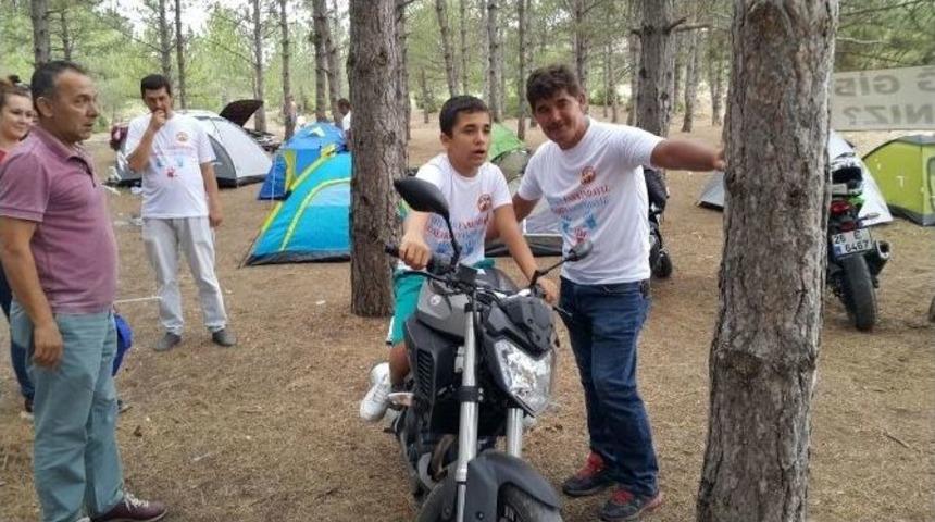 Otizmli &Ccedil;ocuklar Festivalde Eğlendi