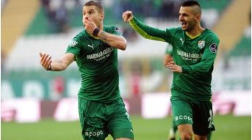 Deniz Yılmaz, Azerbaycan Milli Takımı Forması Giyecek